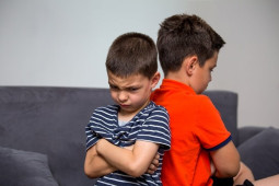 Navigating Friendship Conflicts: Building Bridges with Kids